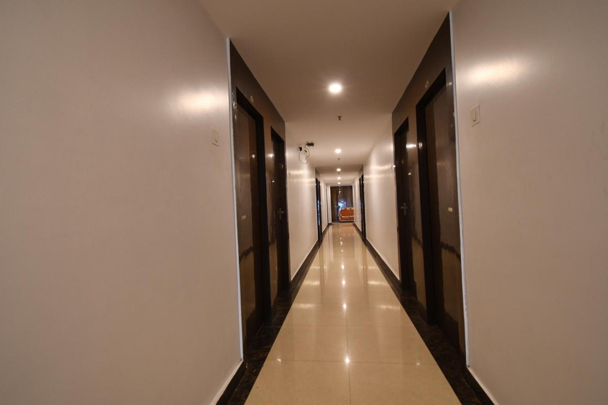 Hotel Jyoti International Āsansol Zewnętrze zdjęcie